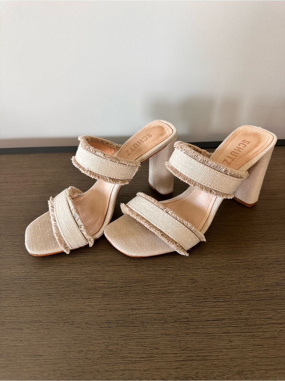 SCHUTZ Sandal - Size 8